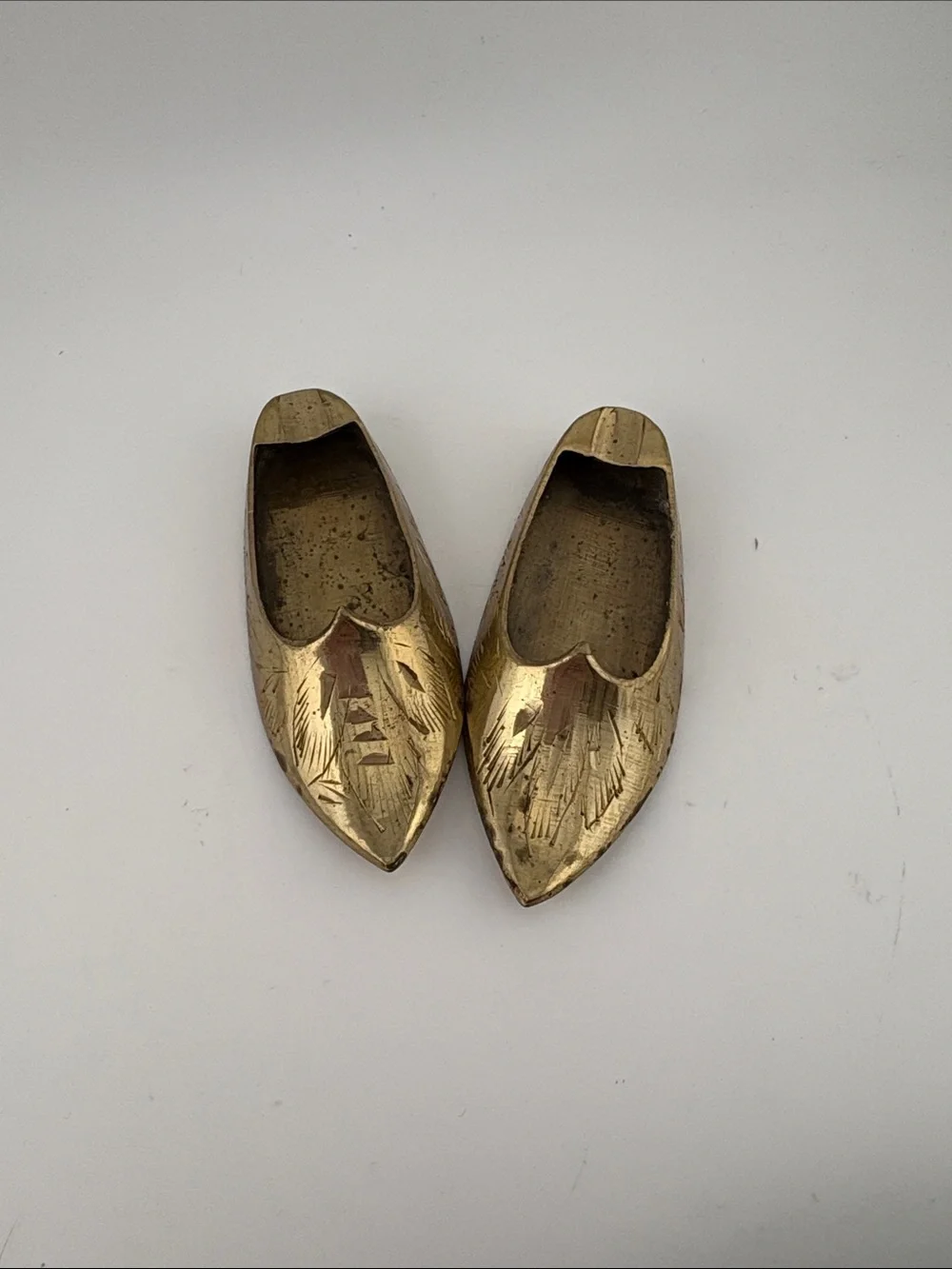 MCM Brass Single Ashtray Pointed Slip-On Women's Shoes